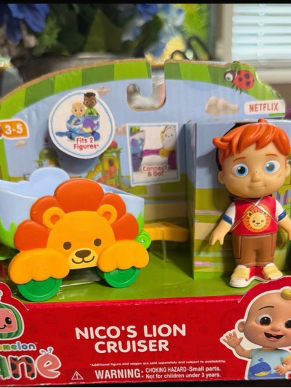 Nico Lion Cruiser Playset - Orange Lion with Red-Haired Nico